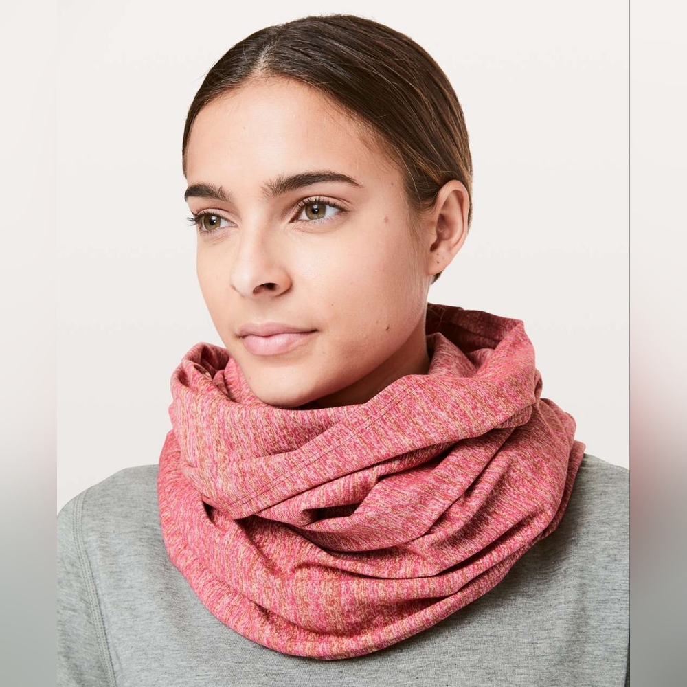Ivivva by Lululemon Vinyasa Scarf